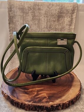 Tignanello Green Leather Crossbody Shoulder Bag